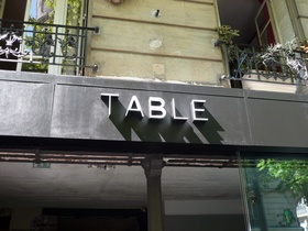 Table - Paris Table - Paris