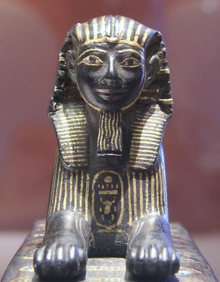 Musée du Louvre: Figurine du pharaon Thoutmôsis III, XVIIIe dynastie