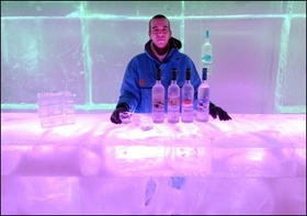 Ice Kube Bar in Paris Ice Kube Bar in Paris