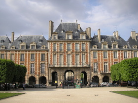 Place des Vosges - Paris Place des Vosges - Paris