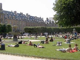 Place Des Vosges Paris Vosges Square