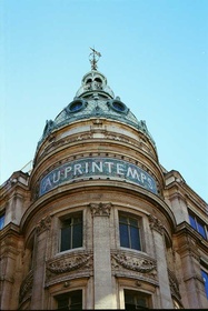 Au Printemps Haussmann - Paris Au Printemps Haussmann - Paris